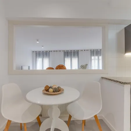 Flateli Les Hortes 2 Apartment Gerona
