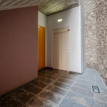 Apartment Flateli Les Hortes 2 *